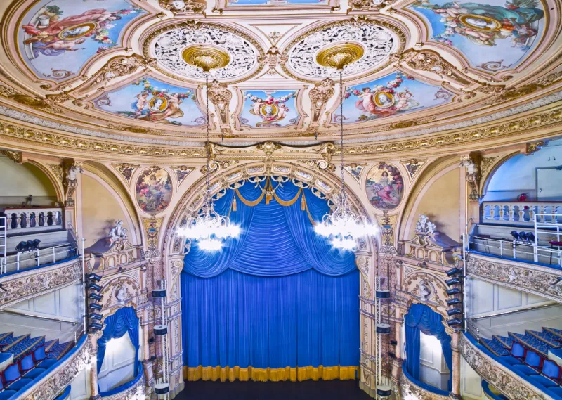 The Return of Magnificence: How American Theater Is Embracing Extravagance Once More